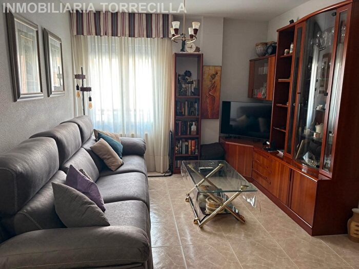 Piso en venta en Cigales, Valladolid de 3 habitaciones