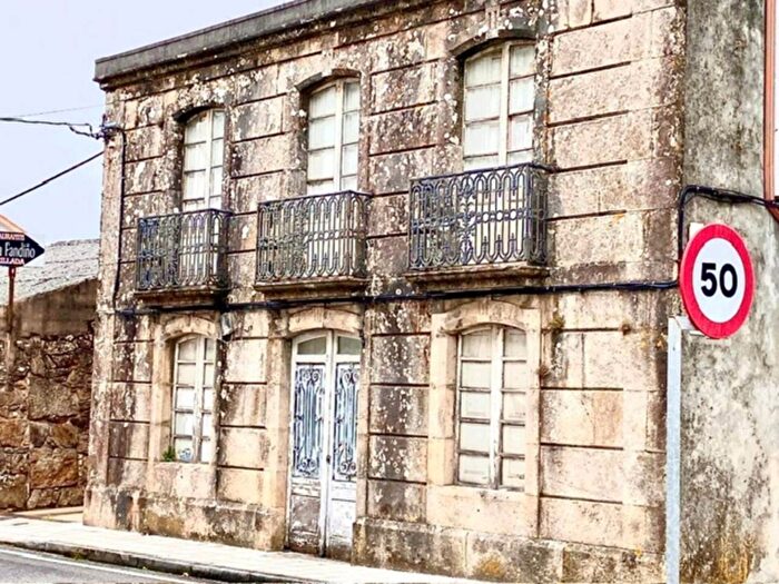 Casas en venta y pisos alquiler - 1