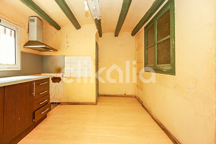 Casas en venta y pisos alquiler - 2
