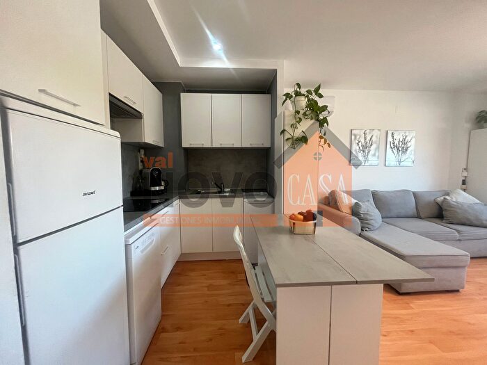 Casas en venta y pisos alquiler - 2