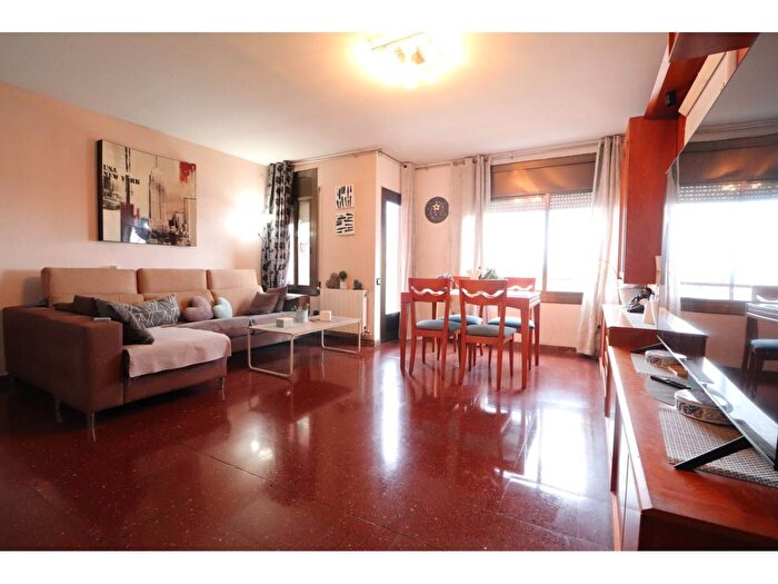 Piso en venta en Centre, Cementiri Vell de 3 habitaciones