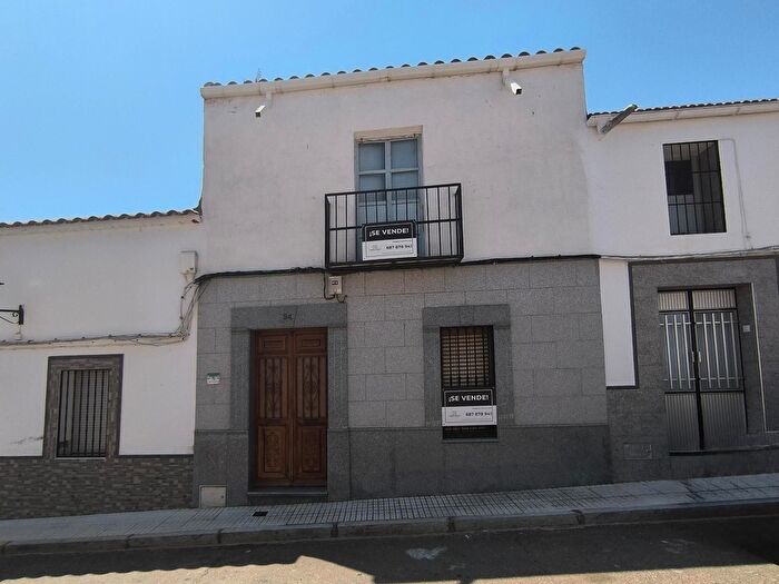 Casa en venta en Esparragosa de la Serena, Badajoz de 3 habitaciones