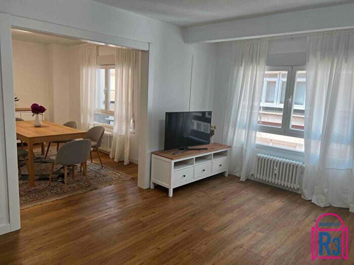 Casas en venta y pisos alquiler - 2