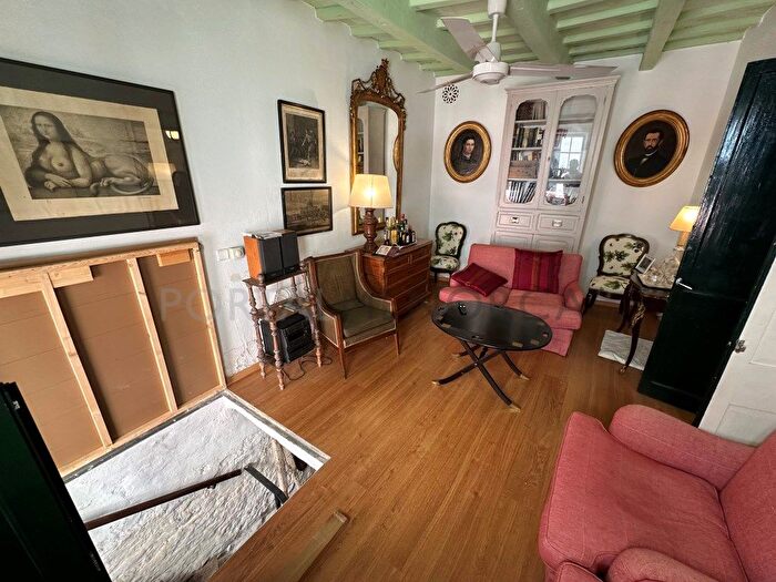 Casas en venta y pisos alquiler - 2