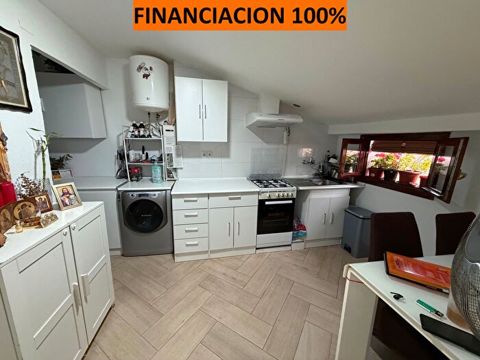 Casas en venta y pisos alquiler - 1
