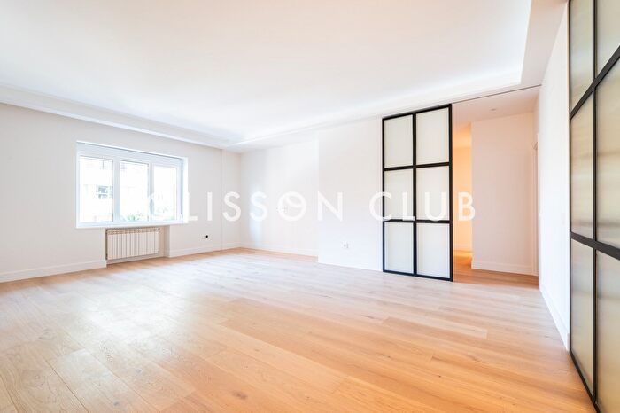 Piso en venta en Retiro, Jerónimos de 4 habitaciones