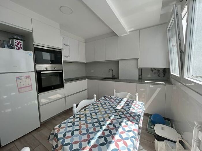 Piso en alquiler en Ensanche Sar, Santiago de Compostela de 4 habitaciones