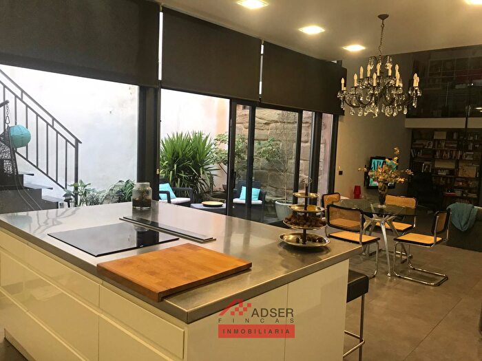 Casas en venta y pisos alquiler - 2