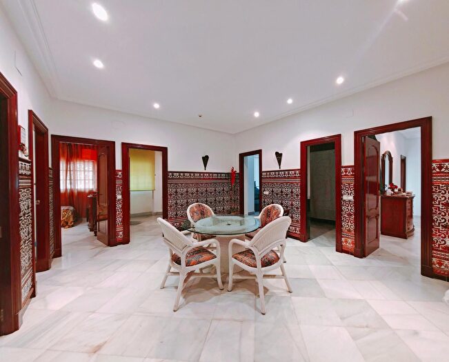 Casas en venta y pisos alquiler - 3