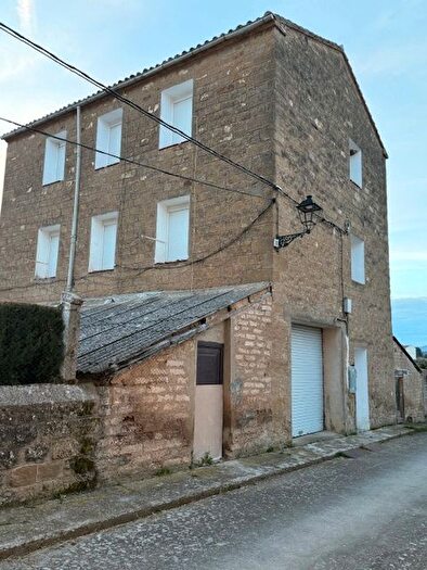 Piso en alquiler en Ayerbe, Huesca de 3 habitaciones