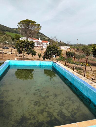 Casa en venta en Puerto Serrano, Cádiz de 5 habitaciones