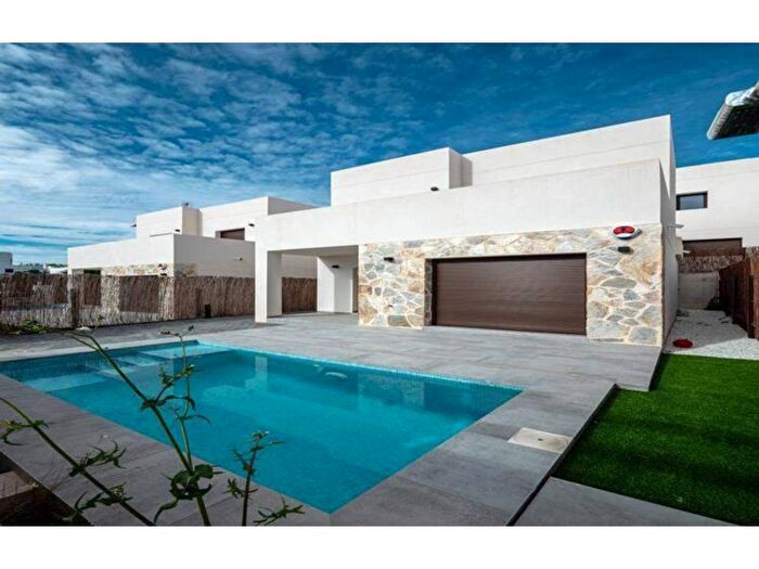 Casa en venta en Castilla y León, Burgos de 3 habitaciones