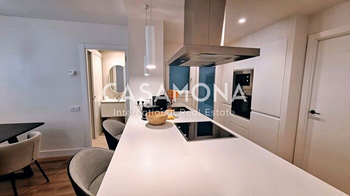 Casas en venta y pisos alquiler - 3