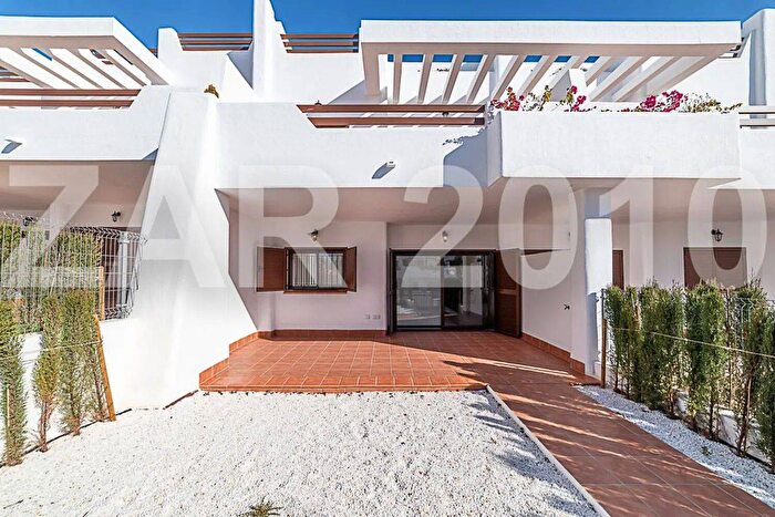 Piso en venta en Andalucía, Almería de 2 habitaciones