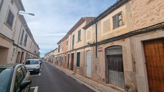 Casas en venta y pisos alquiler - 1