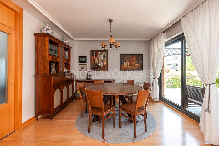 Casas en venta y pisos alquiler - 2