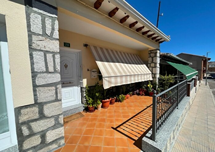 Casas en venta y pisos alquiler - 1