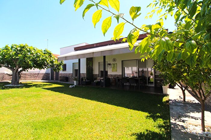 Casa en venta en Avenida Elvas, Badajoz Capital de 4 habitaciones