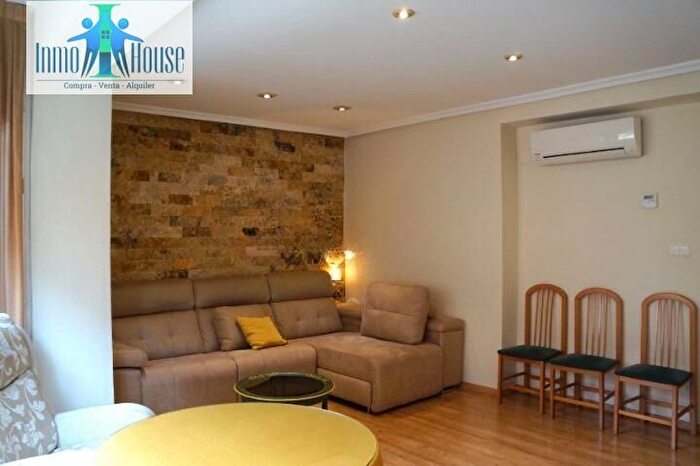 Casas en venta y pisos alquiler - 2
