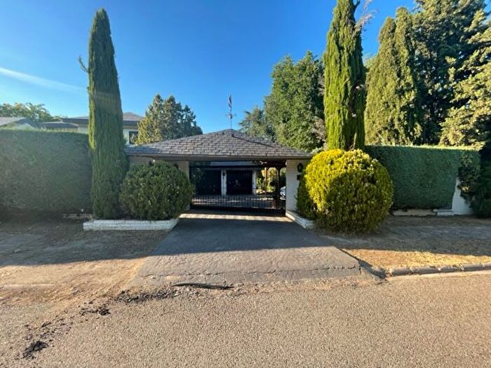 Casa en venta en Berrocales de Jarama, Paracuellos de Jarama de 1 habitacion