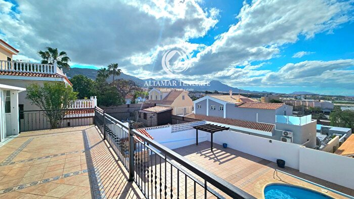 Casas en venta y pisos alquiler - 3