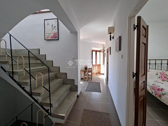 Casas en venta y pisos alquiler - 3