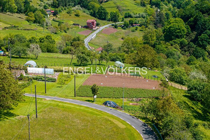 Casas en venta y pisos alquiler - 2
