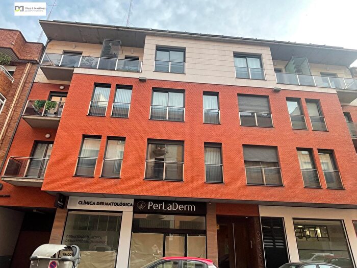 Casas en venta y pisos alquiler - 1