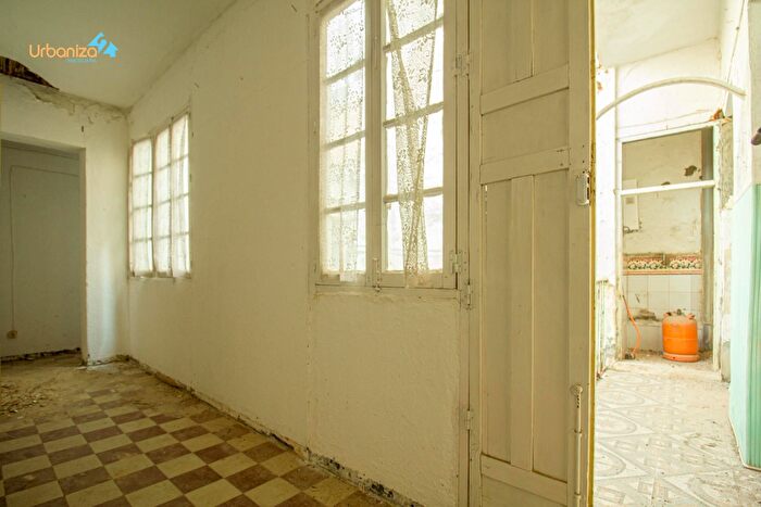 Casas en venta y pisos alquiler - 2