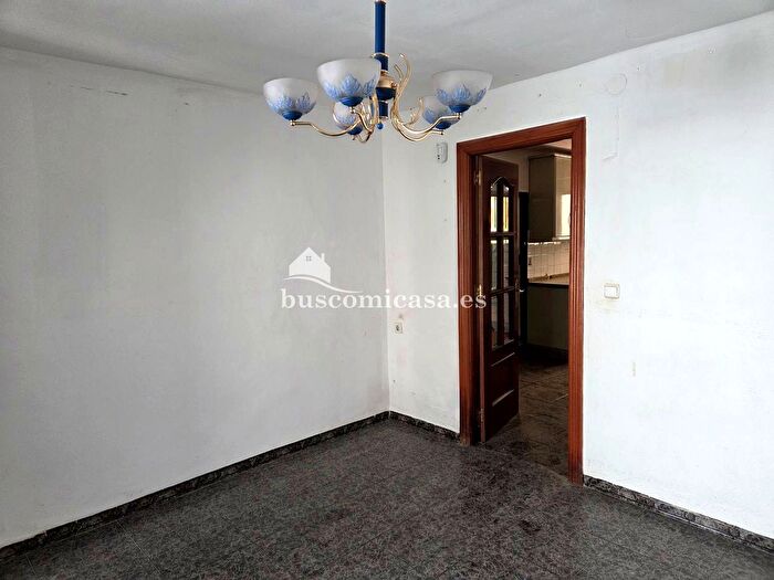 Casas en venta y pisos alquiler - 2
