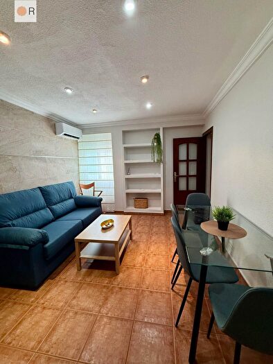 Piso en alquiler en Centro, Sta Marina San Andrés San Pablo San Lorenzo de 3 habitaciones