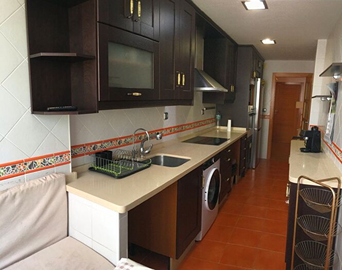 Casas en venta y pisos alquiler - 2