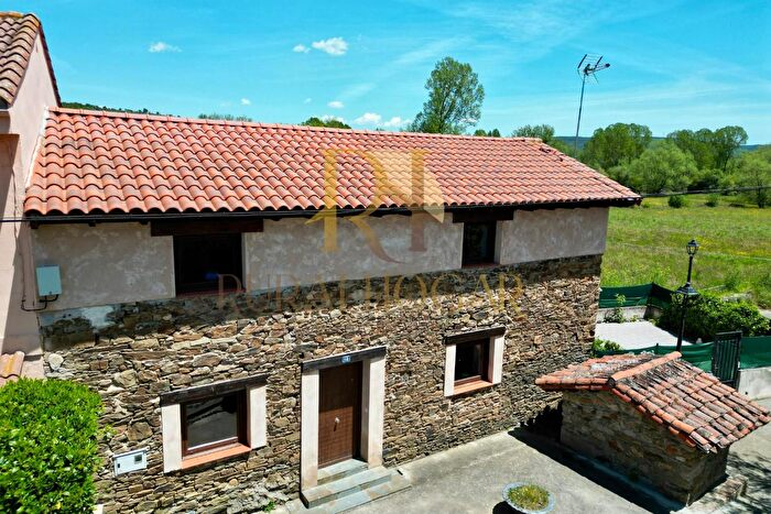 Casa en venta en Santa María de Ordás, León de 2 habitaciones
