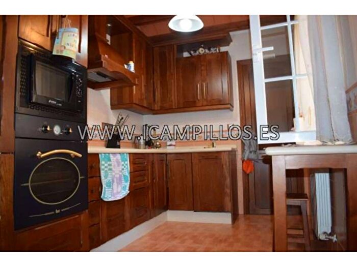 Casas en venta y pisos alquiler - 2