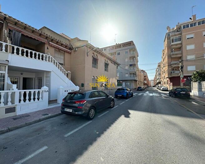 Casas en venta y pisos alquiler - 2
