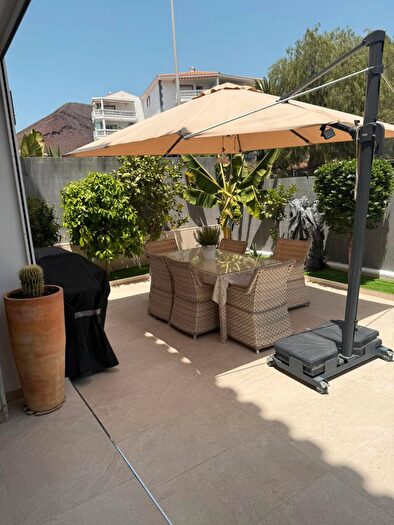Piso en venta en Los Cristianos, Arona de 3 habitaciones