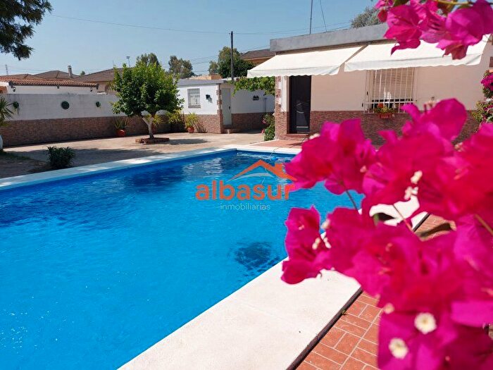 Casa en venta en Periurbano Oeste Sierra, El Higuerón de 4 habitaciones