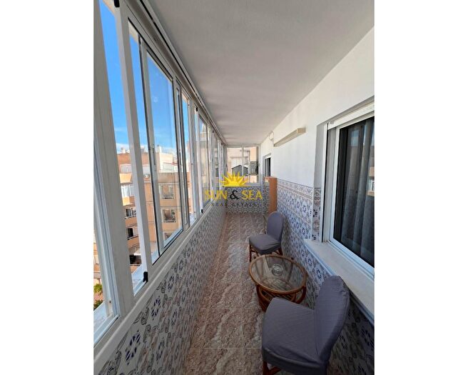 Casas en venta y pisos alquiler - 2
