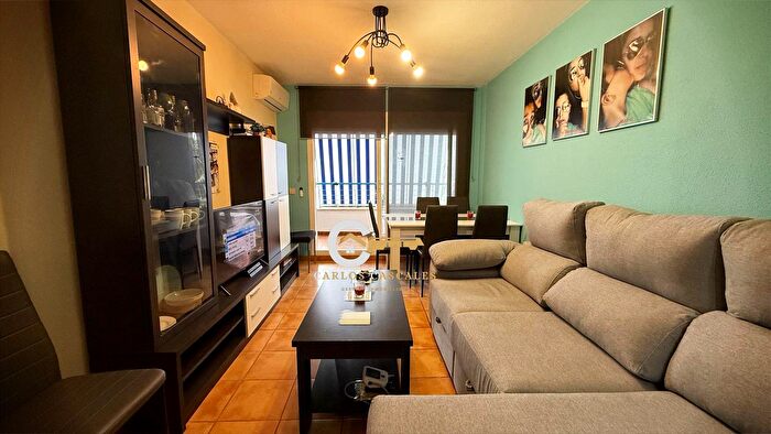 Casas en venta y pisos alquiler - 1