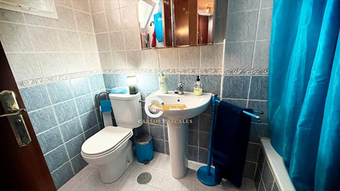 Casas en venta y pisos alquiler - 3