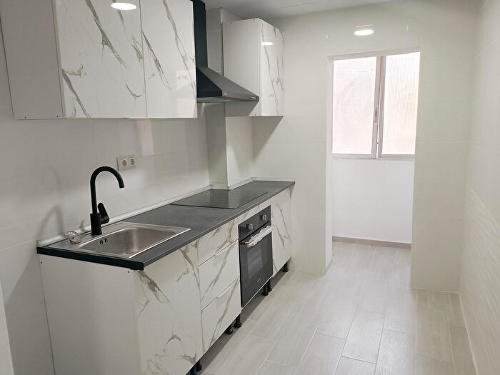 Piso en venta en Norte, Virgen del Remedio Parque Lo Morant de 4 habitaciones