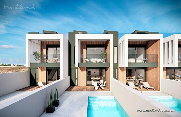 Casas en venta y pisos alquiler - 1