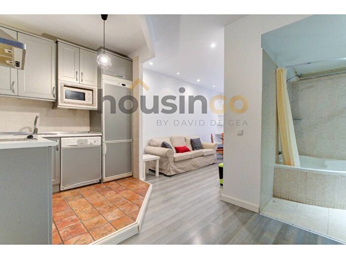 Casas en venta y pisos alquiler - 2