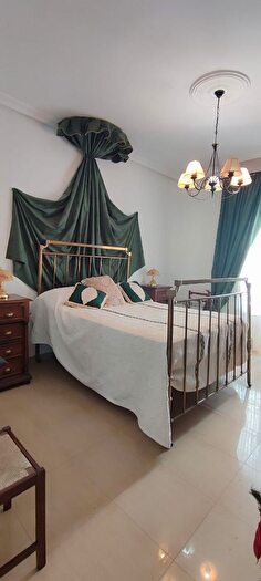 Casas en venta y pisos alquiler - 2