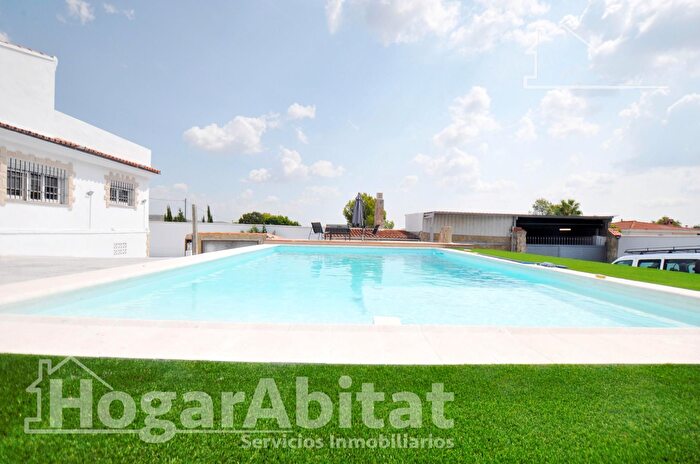 Casas en venta y pisos alquiler - 1