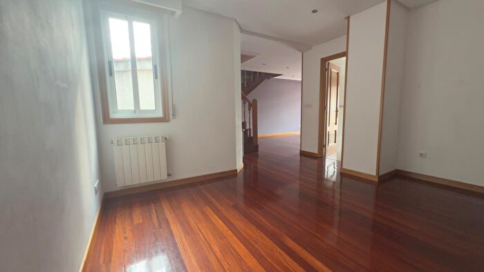 Casas en venta y pisos alquiler - 1