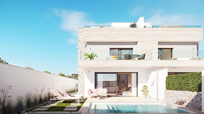 Casas en venta y pisos alquiler - 3