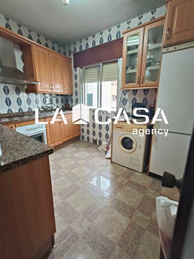 Casas en venta y pisos alquiler - 2