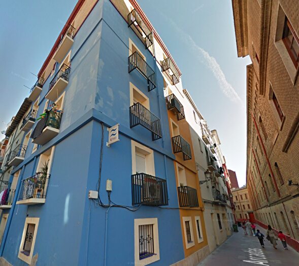 Casas en venta y pisos alquiler - 2