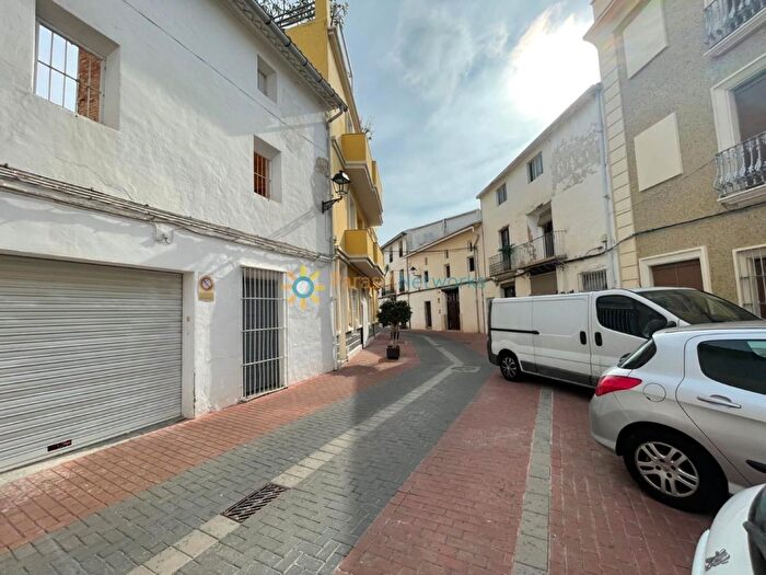Casa en venta en Rafelcofer, Valencia de 4 habitaciones